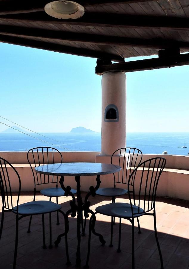 Case Al Mare - Terrazzi Panoramici E Ampio Giardino Santa Marina Salina Exterior photo