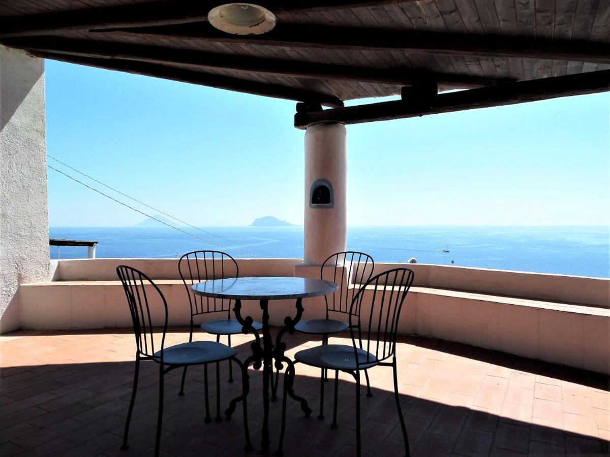 Case Al Mare - Terrazzi Panoramici E Ampio Giardino Santa Marina Salina Exterior photo